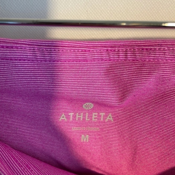 Athleta High Rise Pixel Chat to Town Capri Tights Pink Pockets Medium Yoga Run - Picture 4 of 10